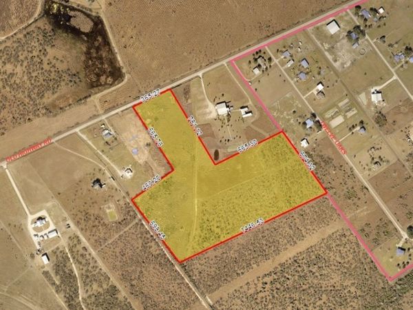 000A Old Highway Rd , Inez, TX 77905