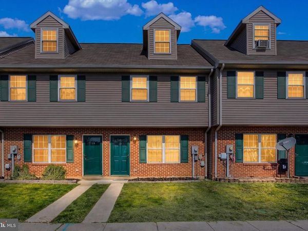 117 ORCHARD LANE, Unit 12, HANOVER, PA 17331