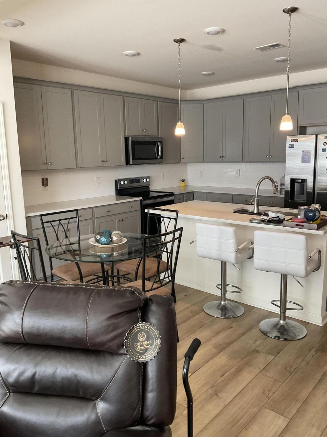 438 Trotters Lane Photo 11