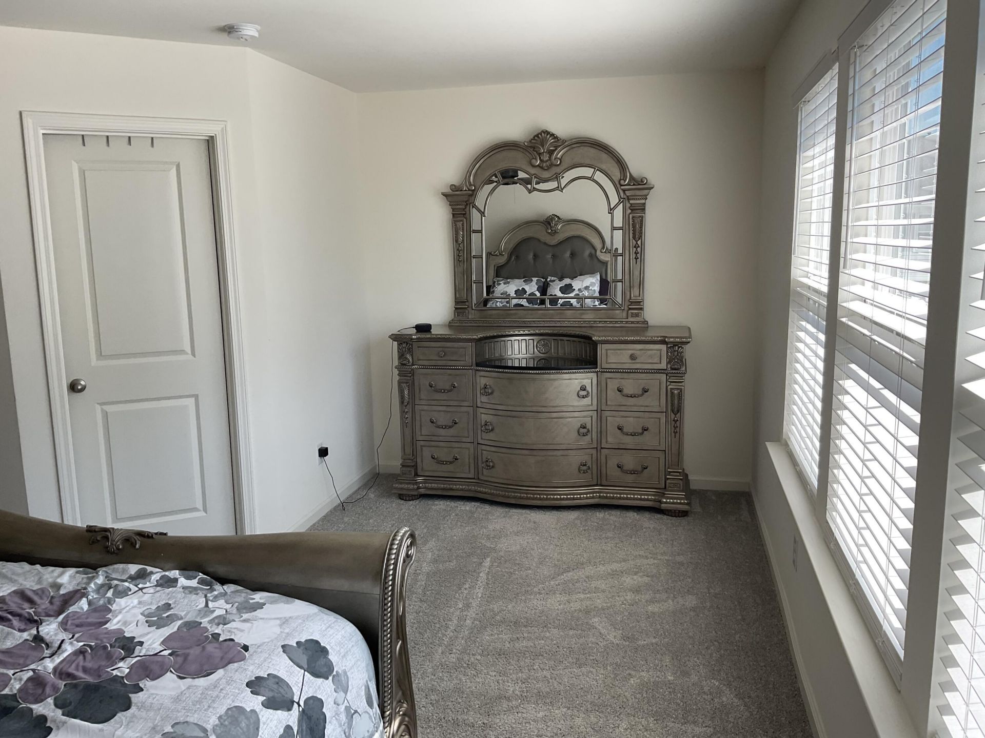 438 Trotters Lane Photo 15