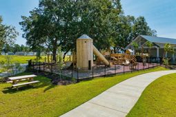 504 O'leary Circle photo 4