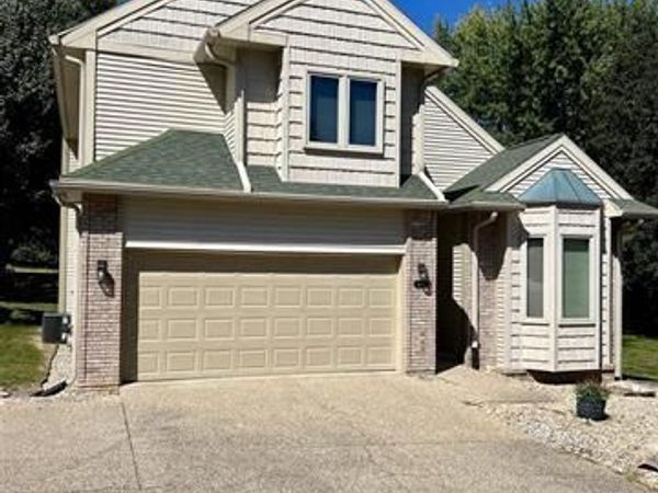 9103 Front 9 Drive, Bloomington, IN 47401