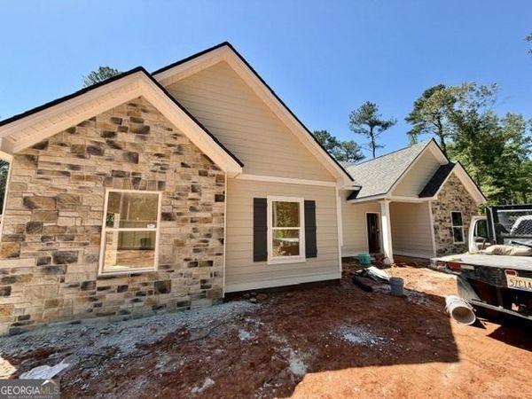 50 Pineland Drive, Unit 11, Greenville, GA 30222