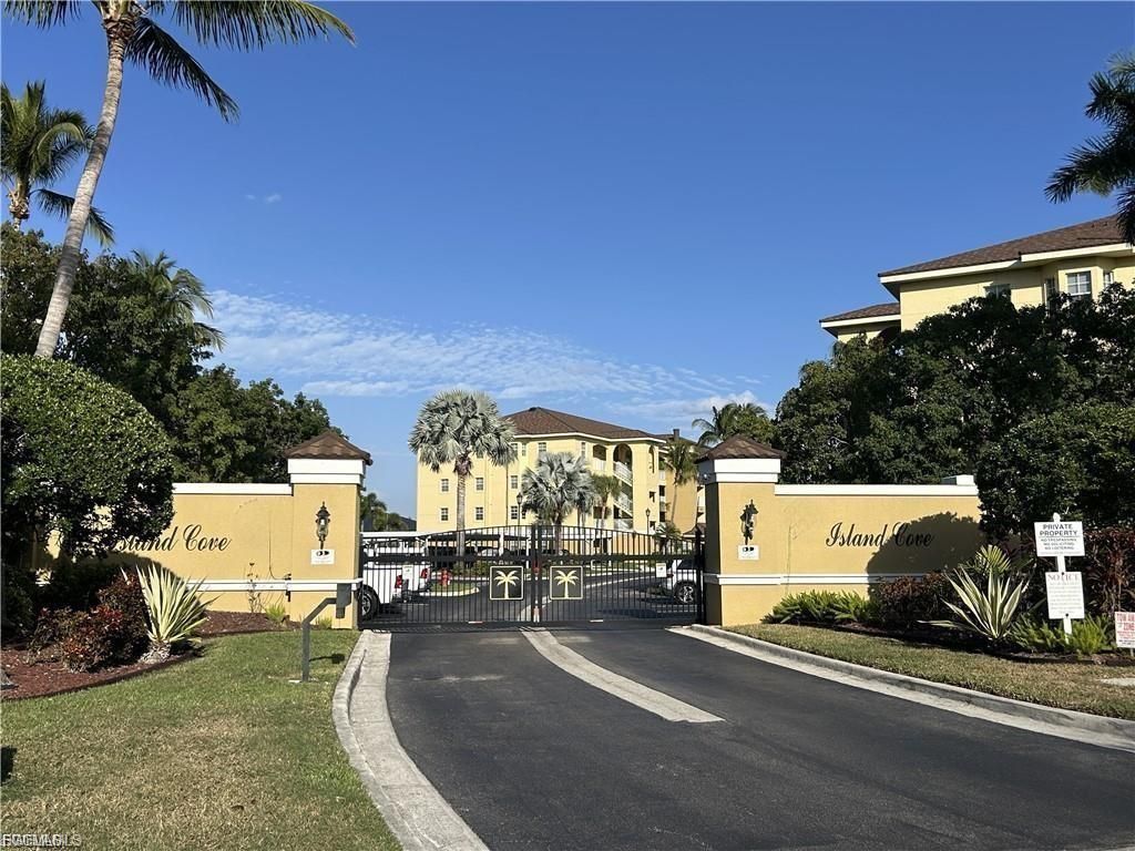 1781 Four Mile Cove Pkwy, Unit 111, Cape Coral, FL 33990 Photo