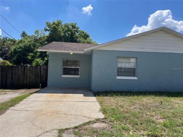 300 ORANGE AVENUE , Unit B, LONGWOOD, FL 32750