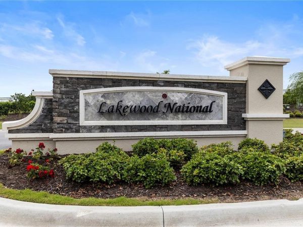 18114 GAWTHROP DRIVE , Unit 305, BRADENTON, FL 34211