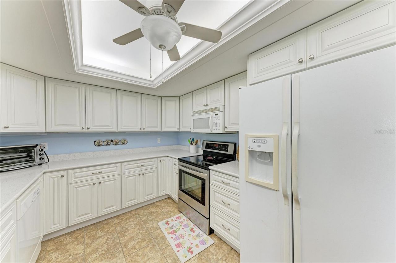 7160 Fairway Bend Cir, Sarasota, FL 34243 Photo