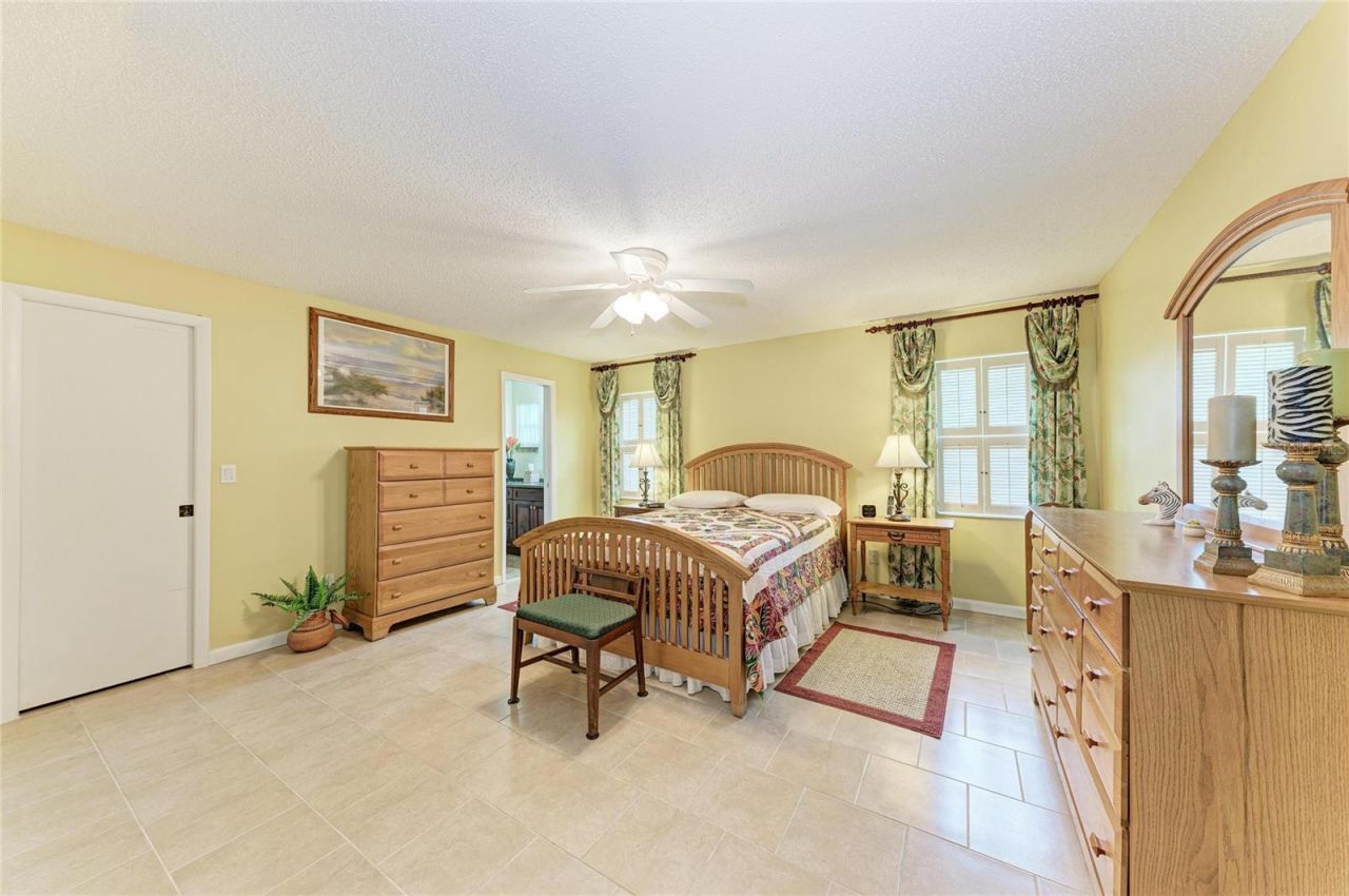 7160 Fairway Bend Cir, Sarasota, FL 34243 Photo