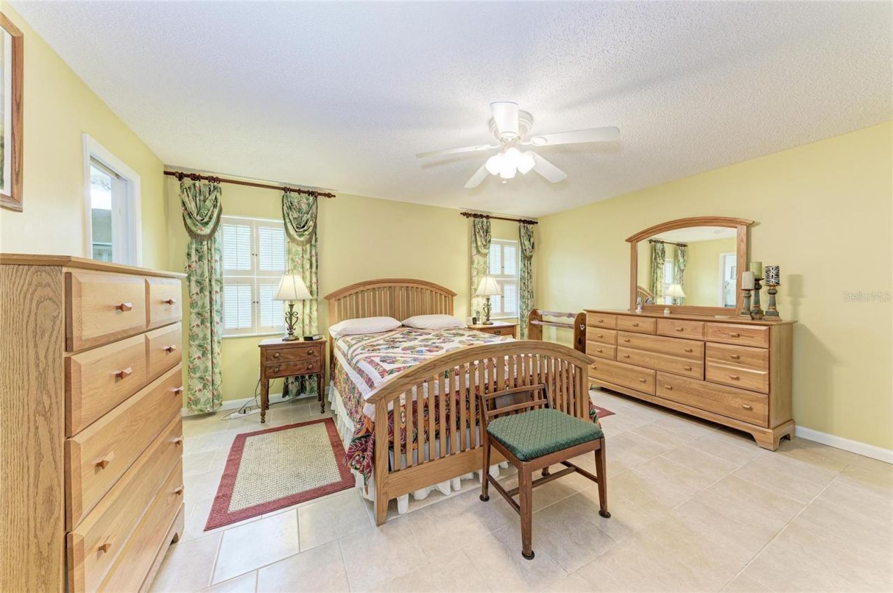 7160 Fairway Bend Cir, Sarasota, FL 34243 Photo