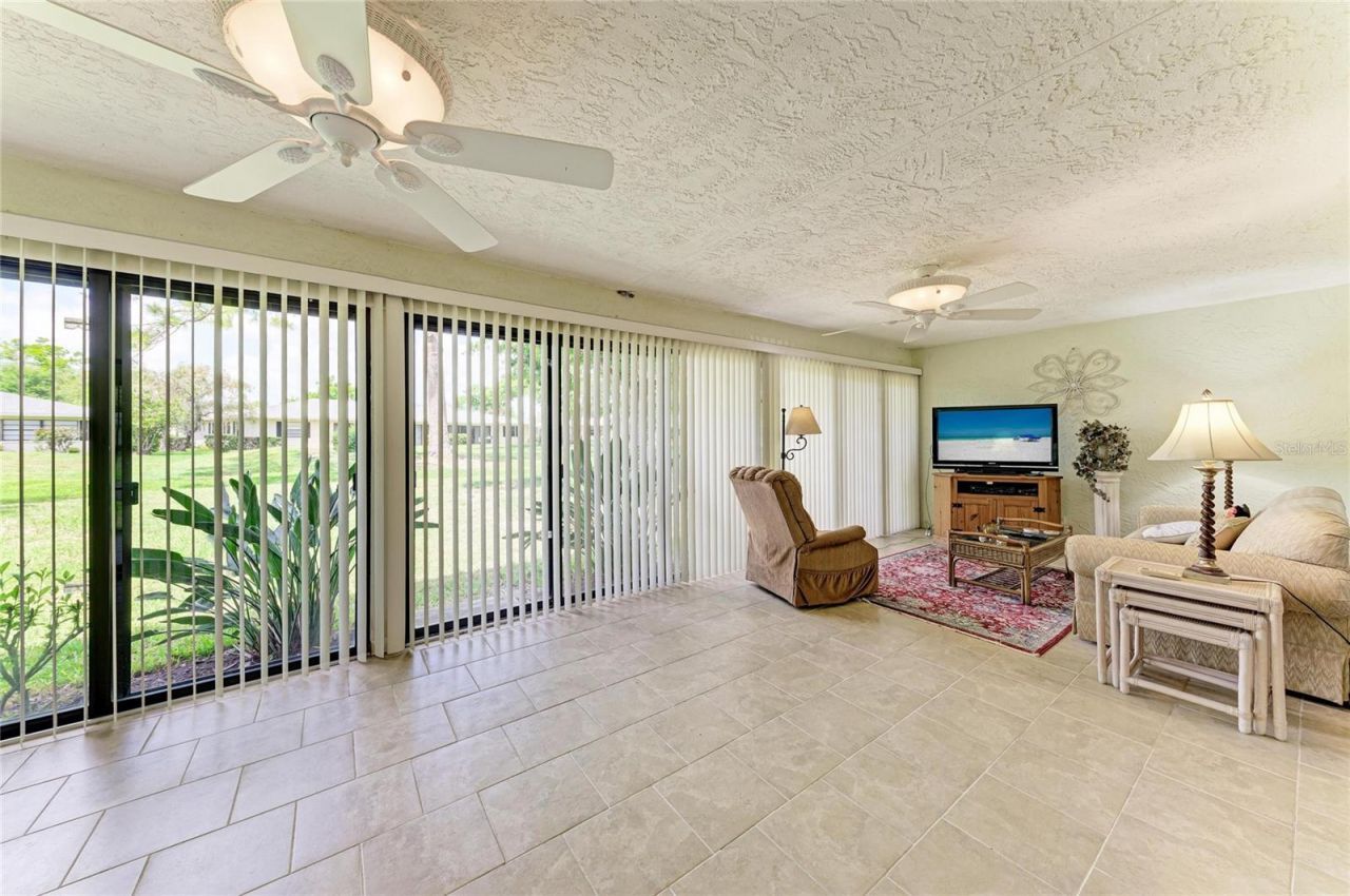 7160 Fairway Bend Cir, Sarasota, FL 34243 Photo