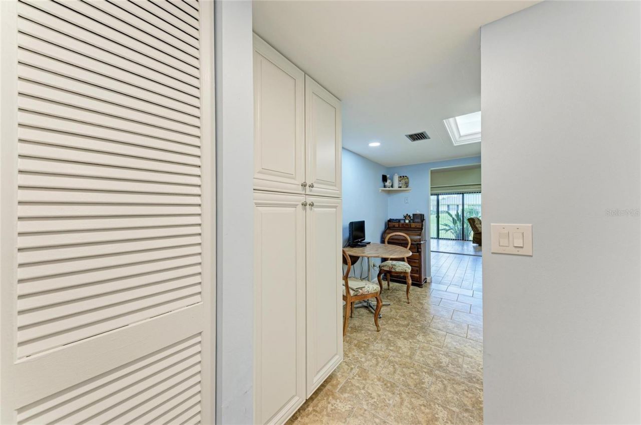 7160 Fairway Bend Cir, Sarasota, FL 34243 Photo