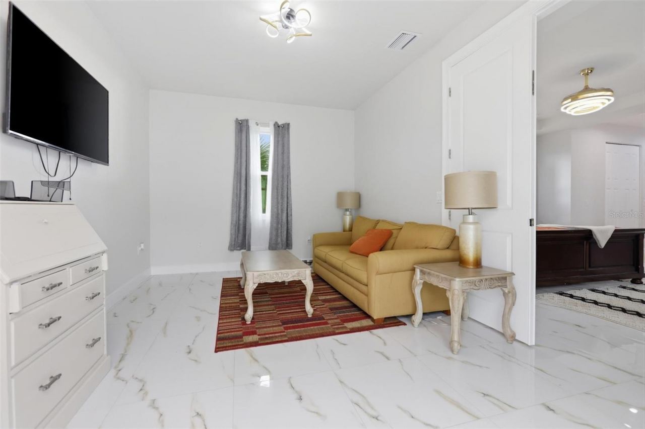 1026 W Beresford Road , Deland, FL 32720 Photo