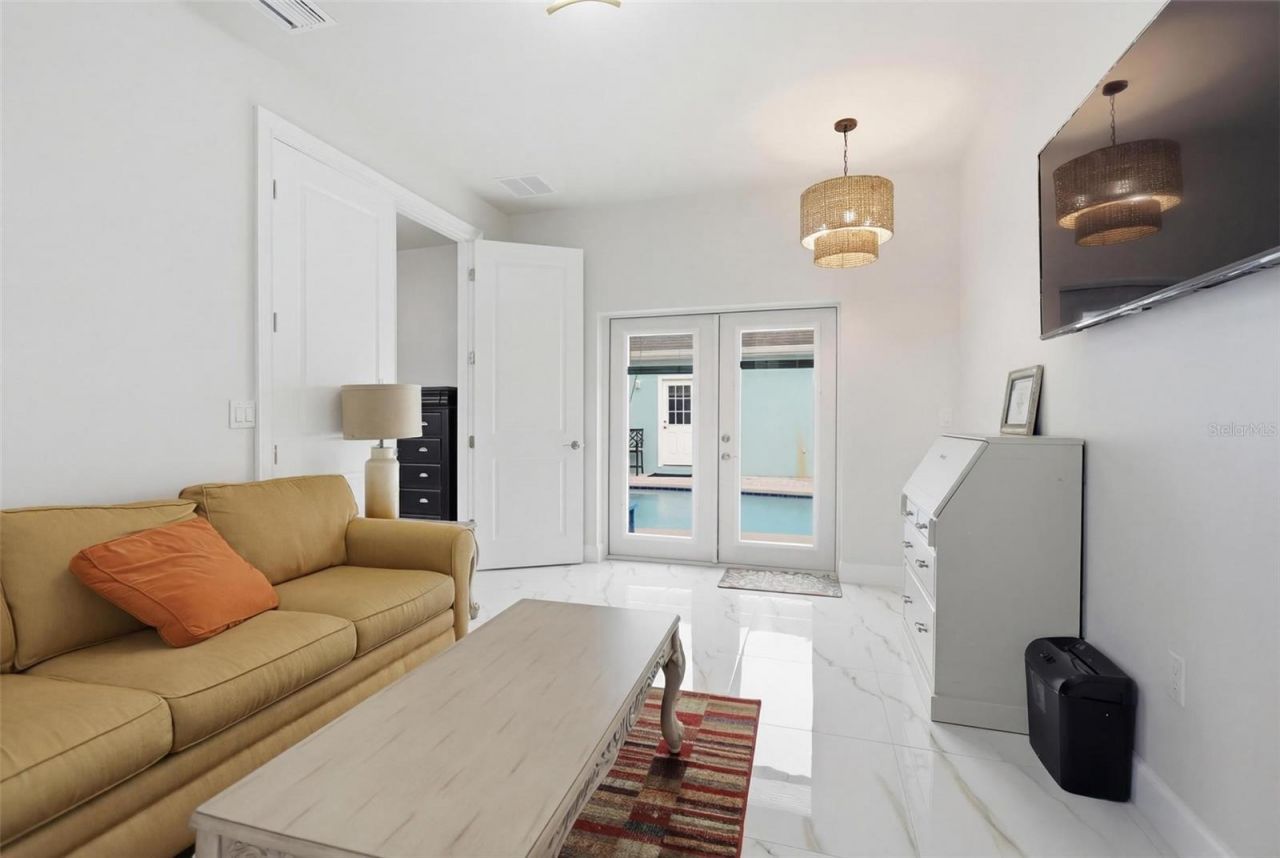 1026 W Beresford Road , Deland, FL 32720 Photo