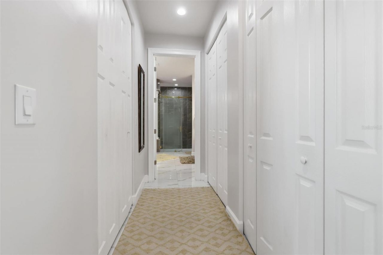 1026 W Beresford Road , Deland, FL 32720 Photo