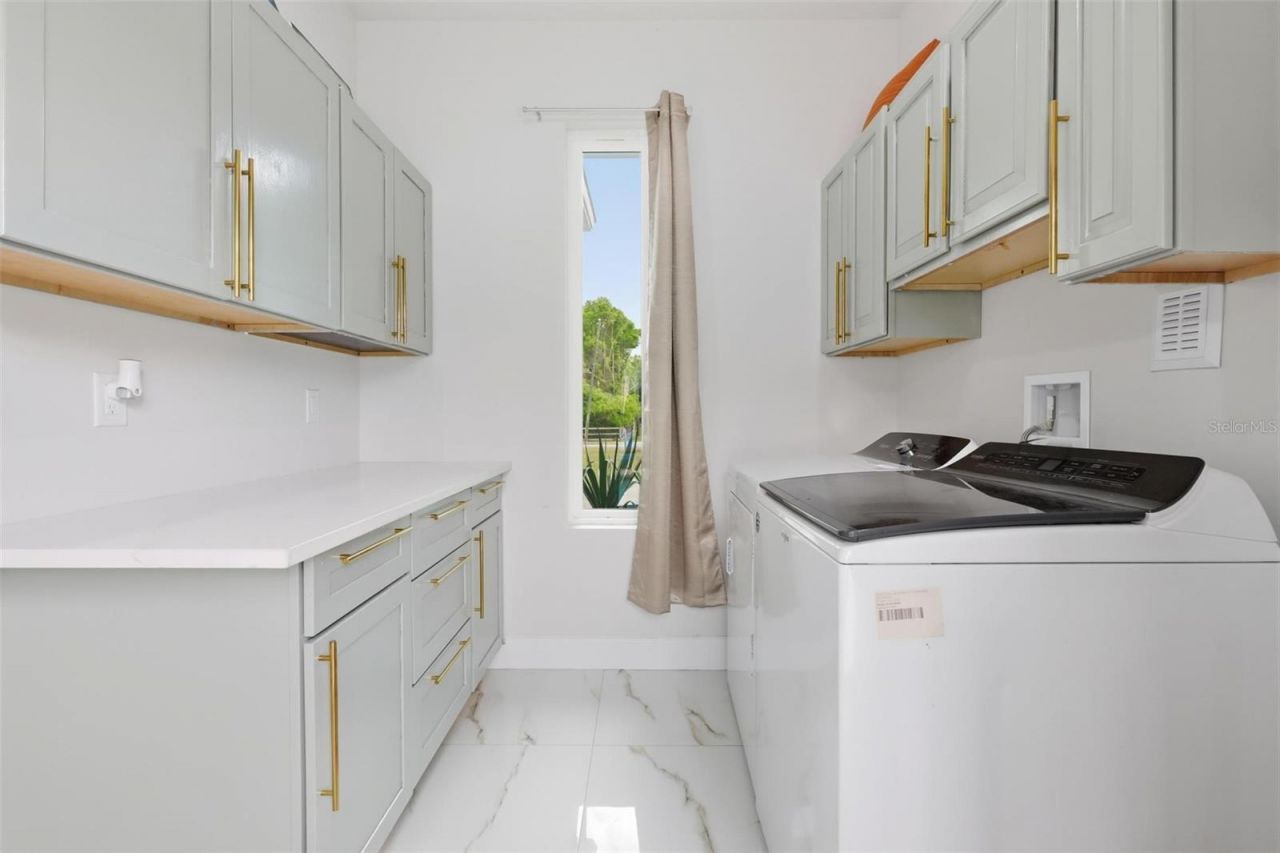 1026 W Beresford Road , Deland, FL 32720 Photo