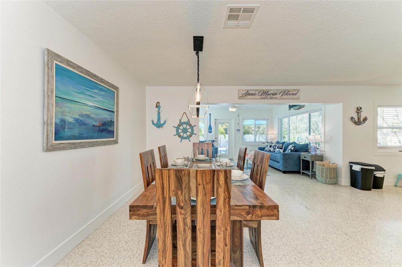 165 Crescent Drive, Anna Maria, FL 34216 Photo