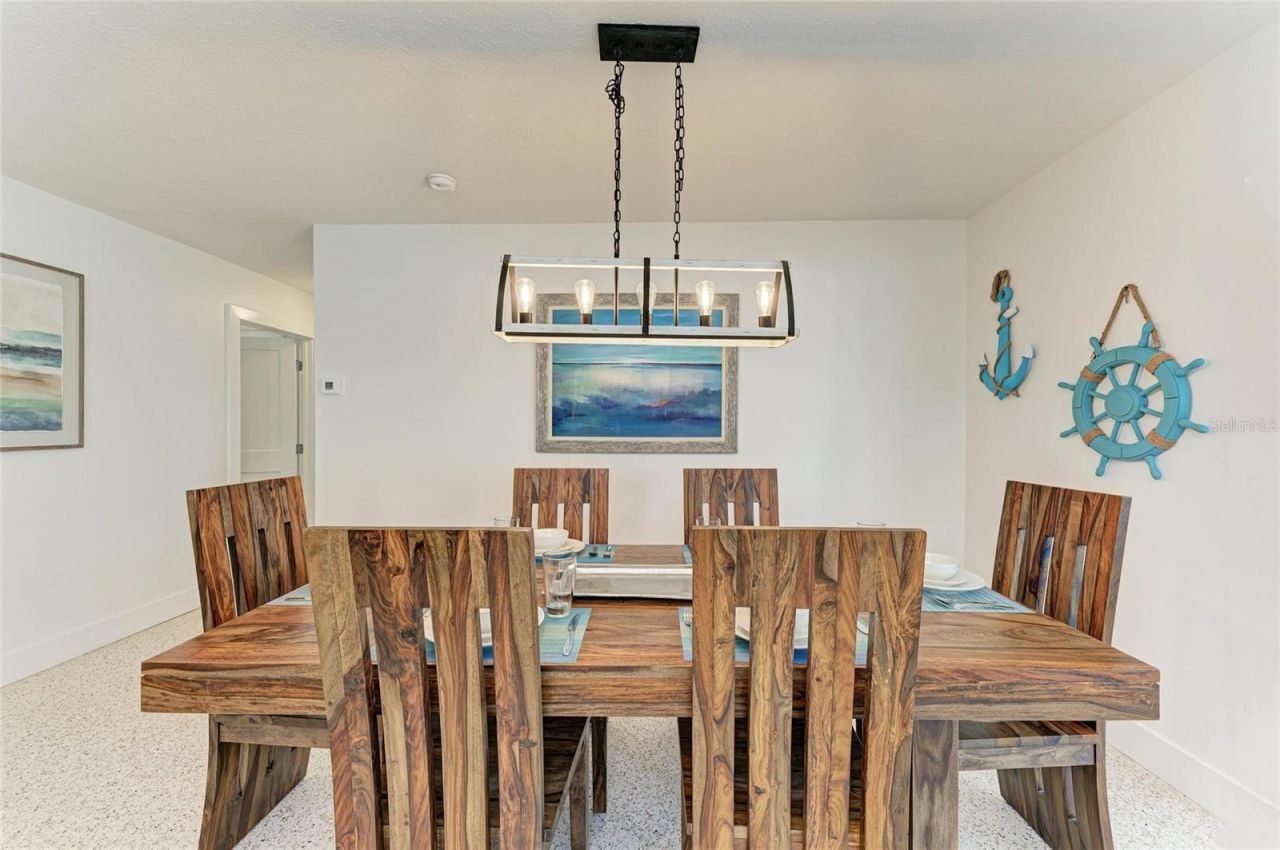 165 Crescent Drive, Anna Maria, FL 34216 Photo