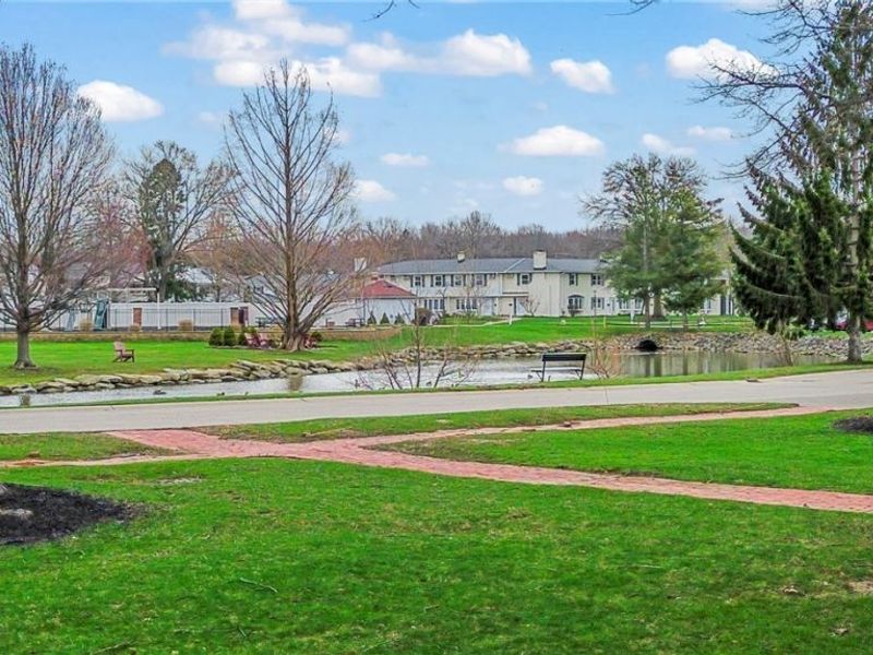 11 Meadowlawn Drive, Unit 1, Mentor, OH 44060 Photo 14