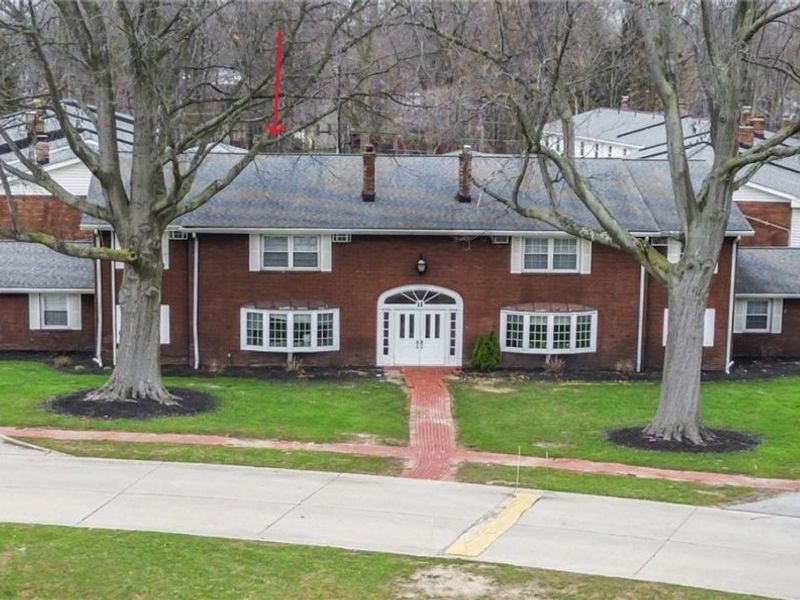 11 Meadowlawn Drive, Unit 1, Mentor, OH 44060 Photo 2