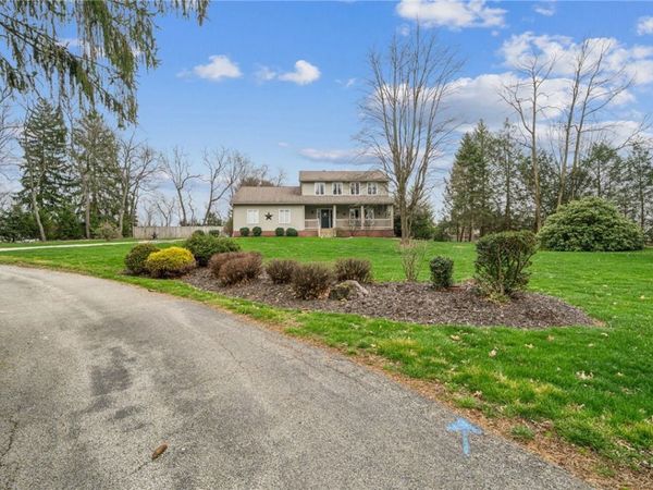 807 Cochran Drive , Greensburg, PA 15601