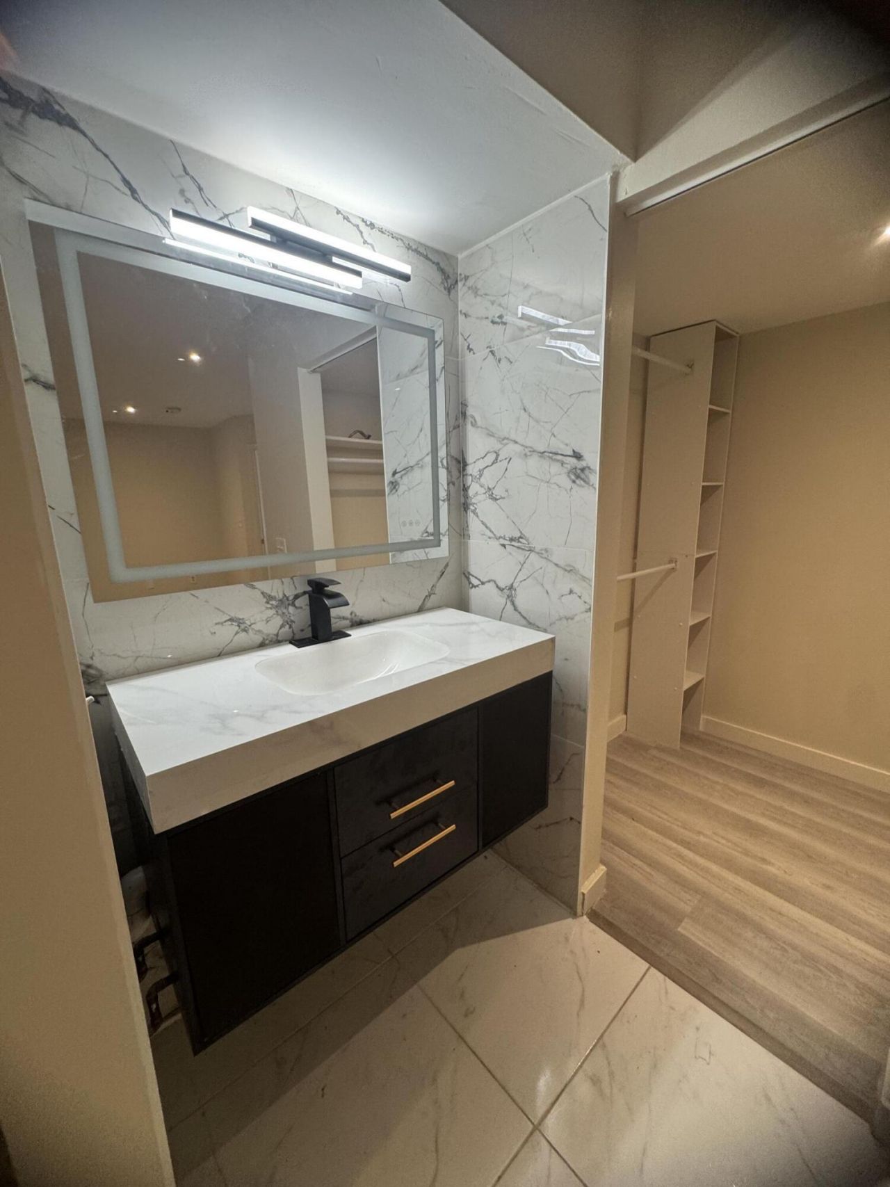 20818 San Simeon Way, Unit 106, Miami, FL 33179 Photo