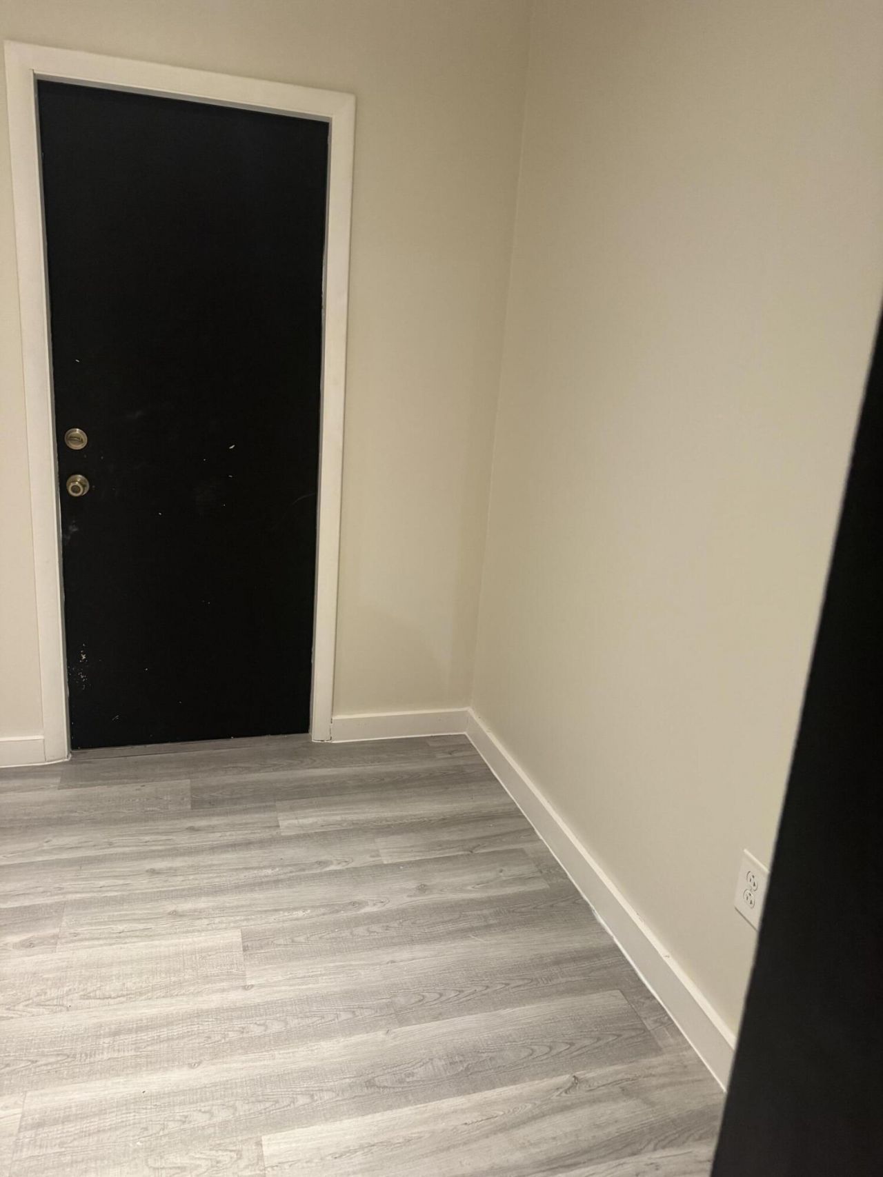 20818 San Simeon Way, Unit 106, Miami, FL 33179 Photo