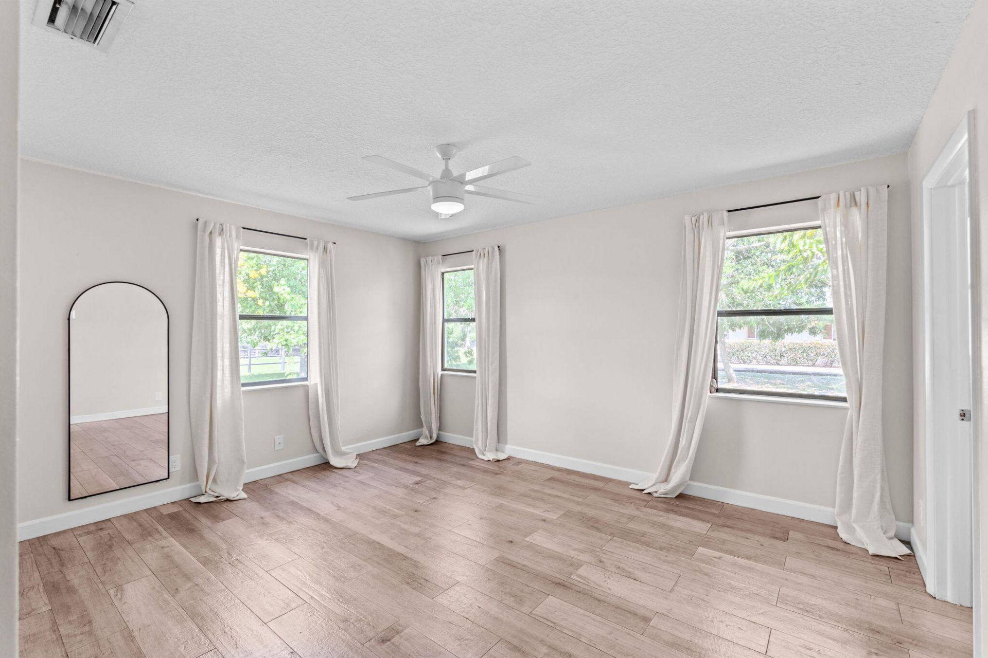 1230 F Road, Loxahatchee Groves, FL 33470 Photo