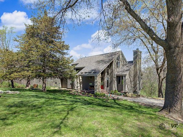 5 Knoll Court, Galena, IL 61036