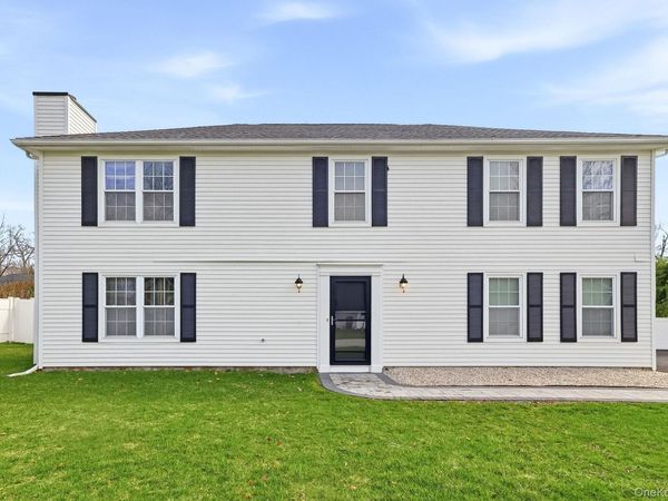 8 Eagle Lane , Poughkeepsie, NY 12601