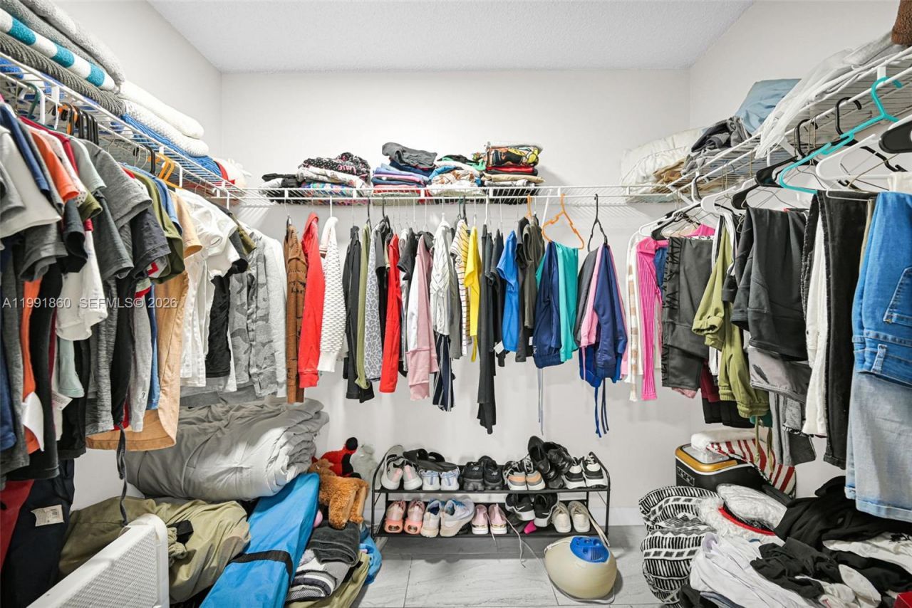 2934 NW 94th St , Miami, FL 33147 Photo