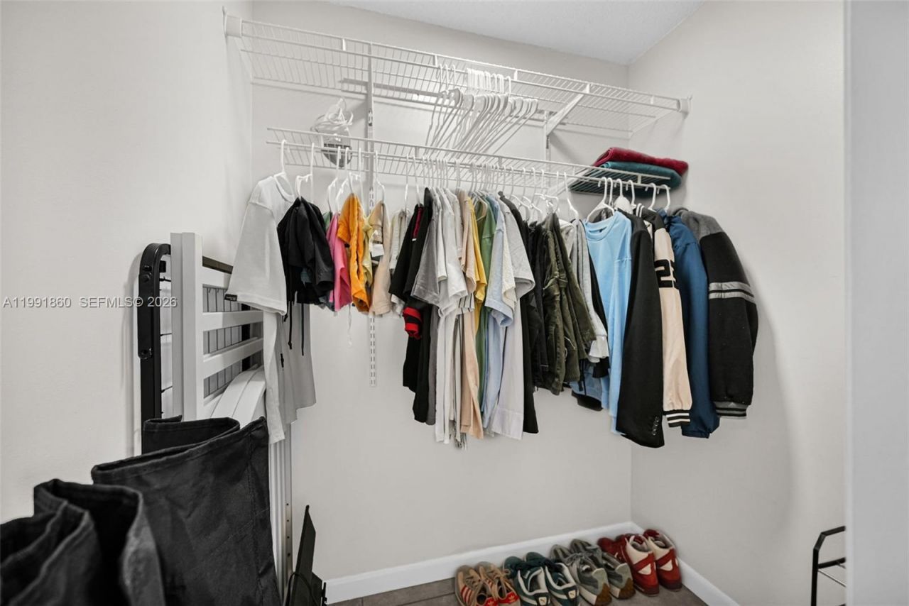 2934 NW 94th St , Miami, FL 33147 Photo