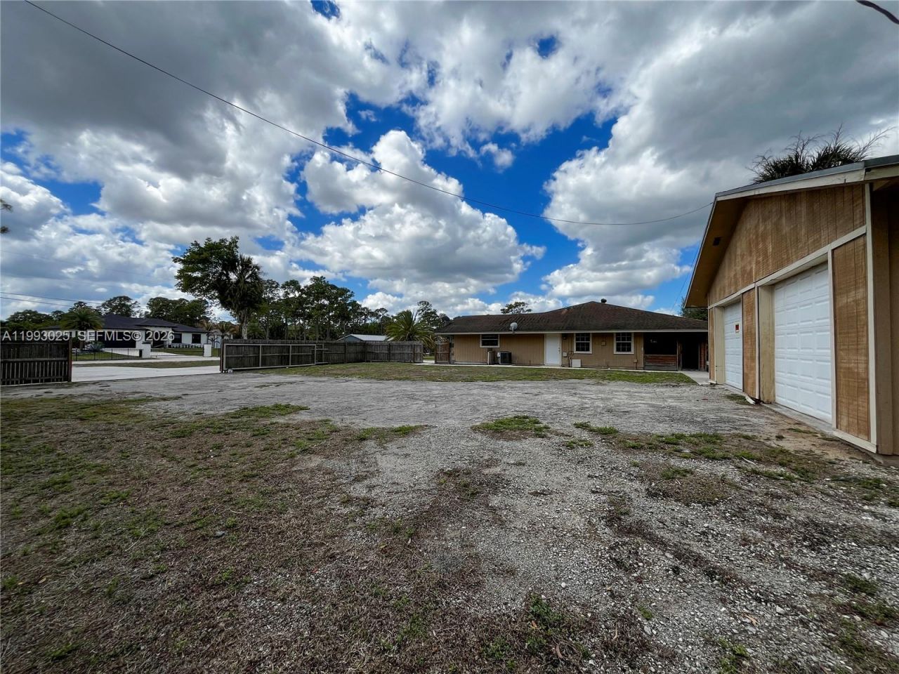 13587 N 77th Pl N, West Palm Beach, FL 33412 Photo