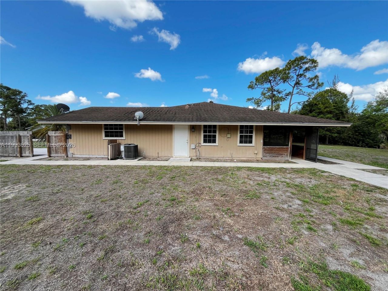 13587 N 77th Pl N, West Palm Beach, FL 33412 Photo