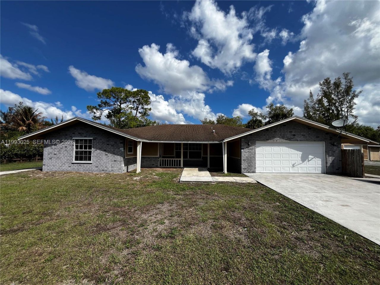 13587 N 77th Pl N, West Palm Beach, FL 33412 Photo