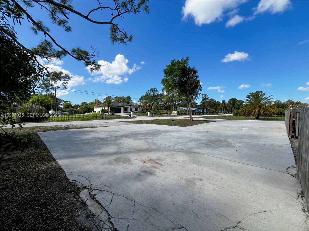13587 N 77th Pl N, West Palm Beach, FL 33412 Photo