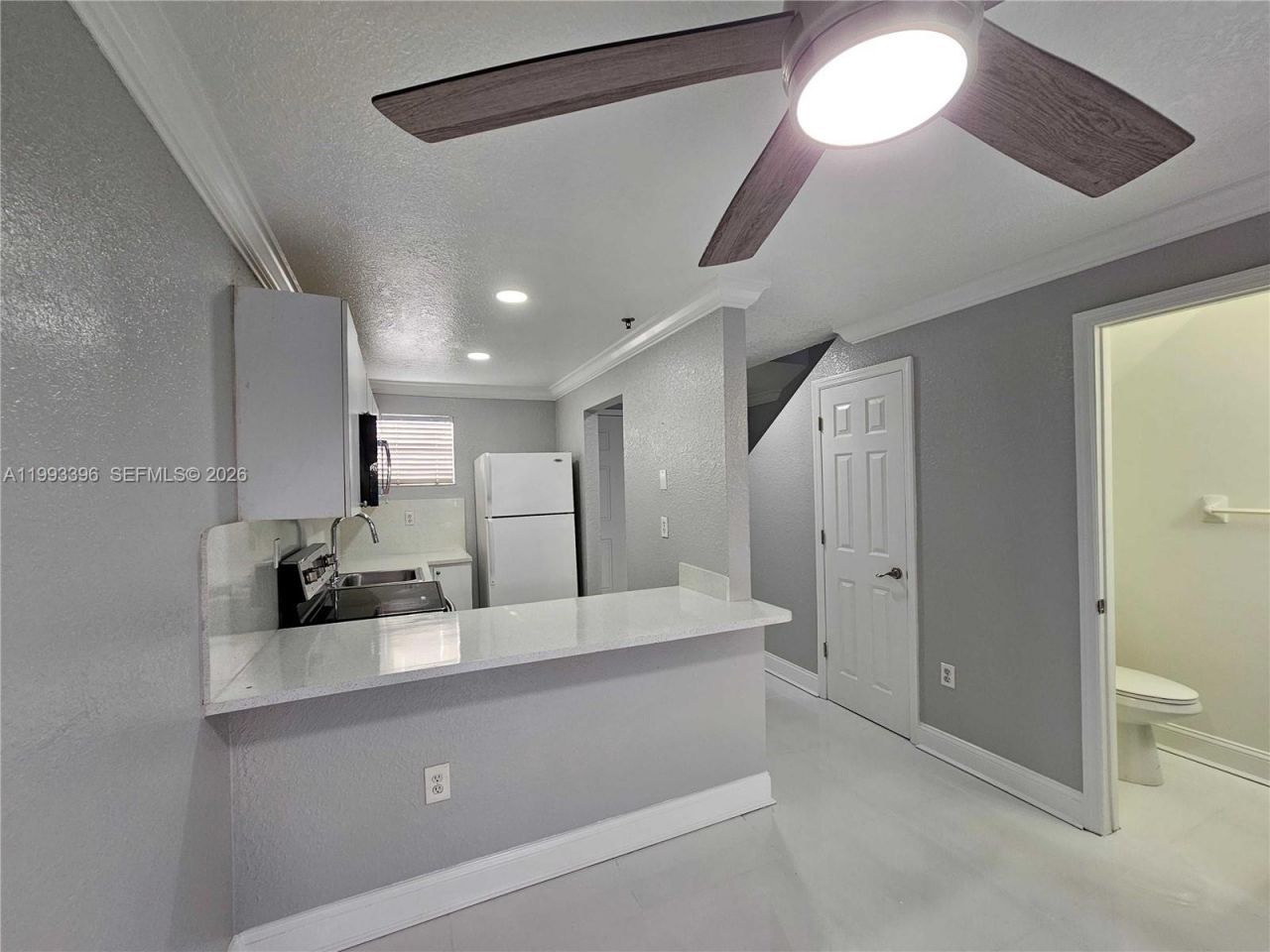 8027 NW 8th St, Unit 17, Miami, FL 33126 Photo