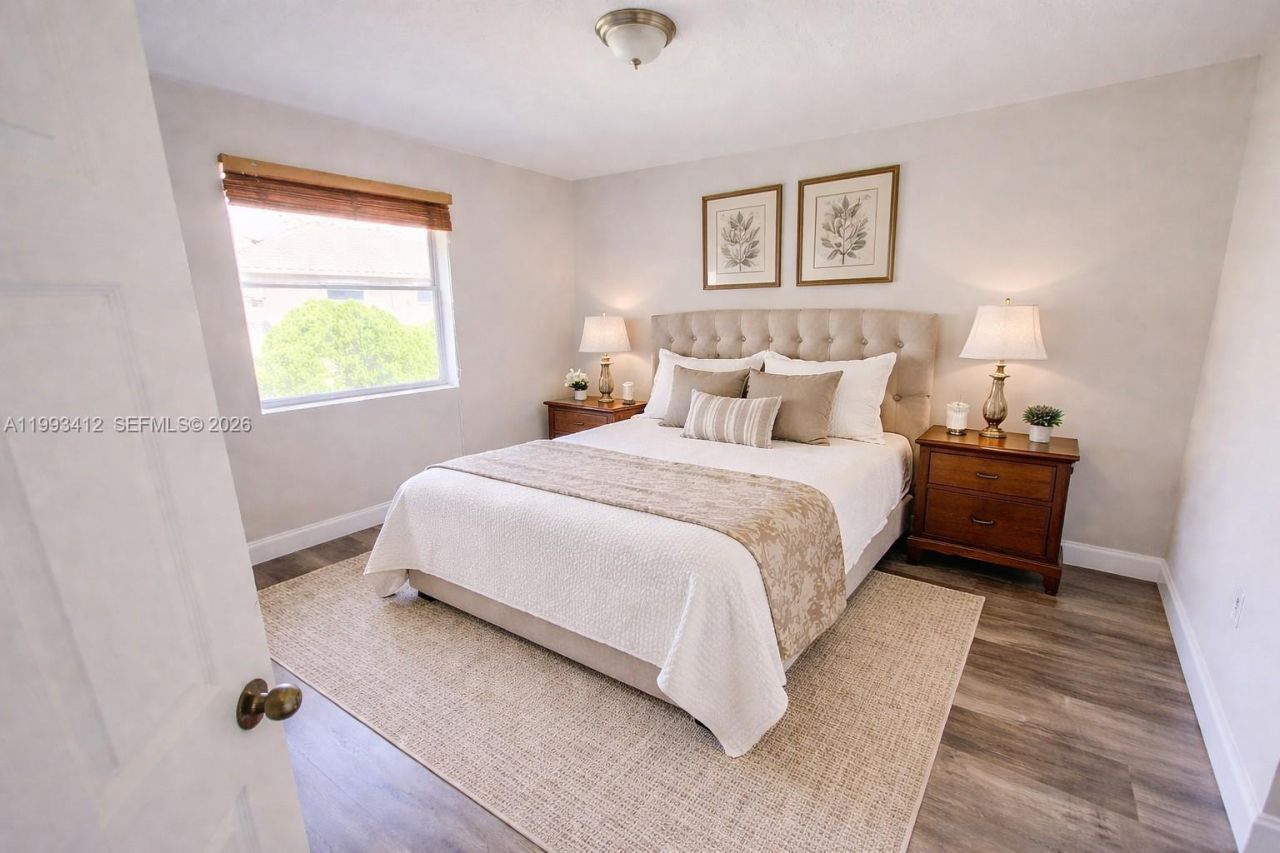 4947 SW 135th Way , Miramar, FL 33027 Photo