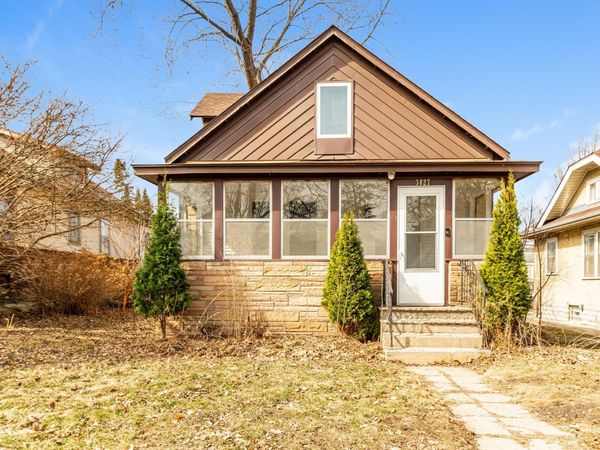 3827 Sheridan Avenue N, Minneapolis, MN 55412