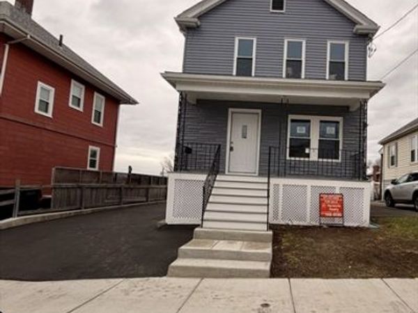 39 Howard St, Revere, MA 02151