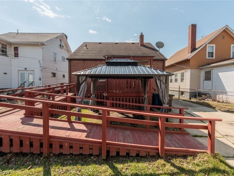 18119 Windward Road, Cleveland, OH 44119 Photo 17