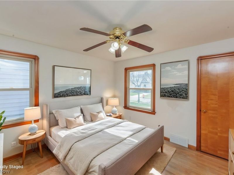 18119 Windward Road, Cleveland, OH 44119 Photo 3