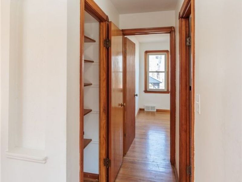 18119 Windward Road, Cleveland, OH 44119 Photo 9