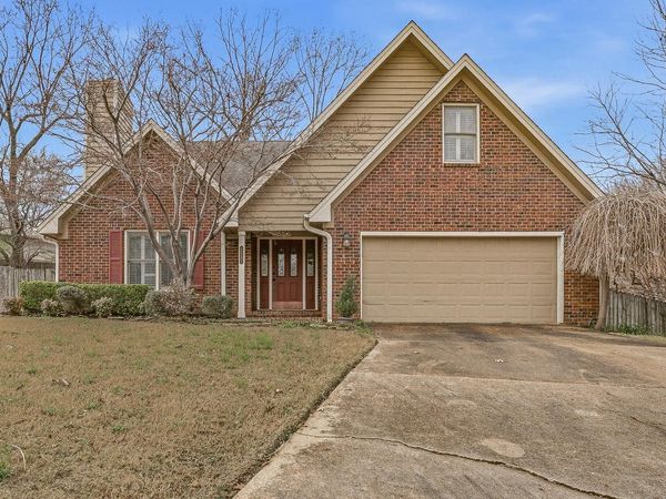 1611 Roleson, Jonesboro, AR 72404