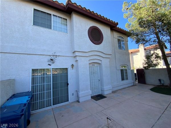 3950 STARFIELD Lane , Las Vegas, NV 89147