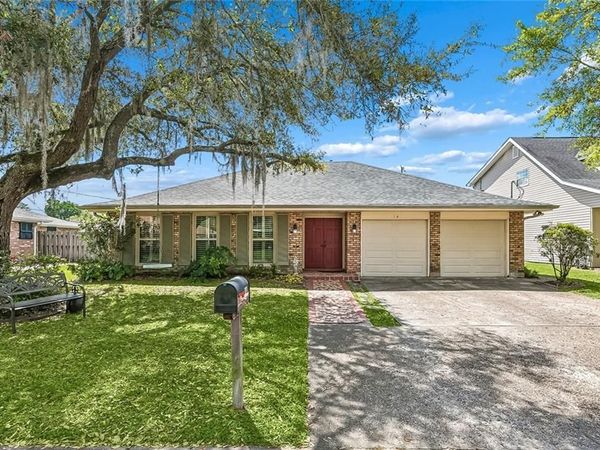 14 MELROSE Drive, Destrehan, LA 70047