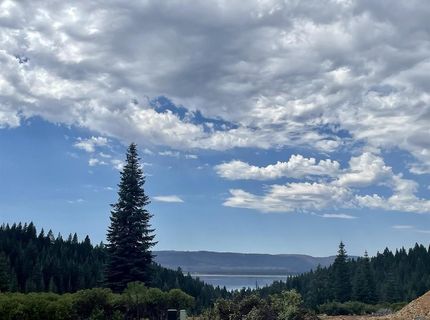121 Dinsmore Drive, Lake Almanor, CA 96137 Photo