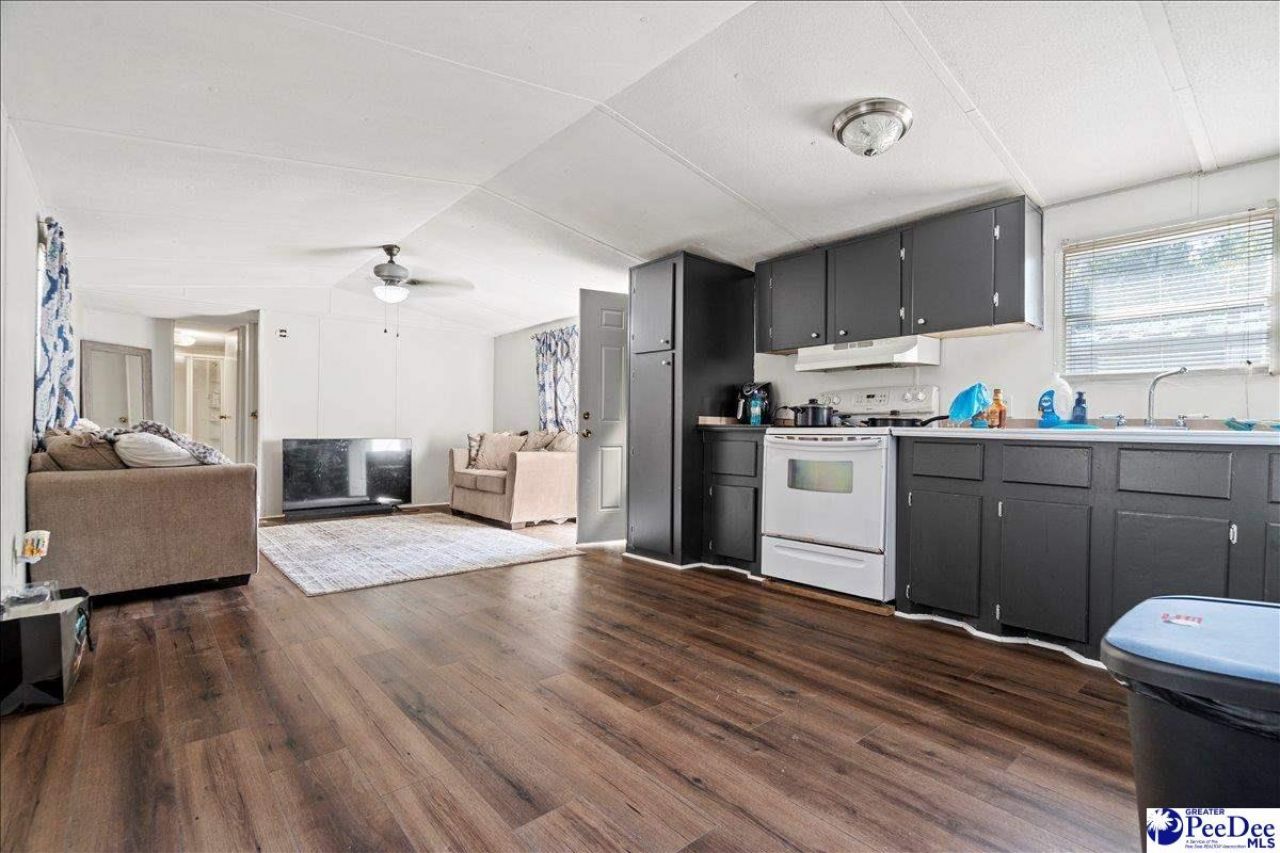 3103 Meadowbrook Dr Photo 10