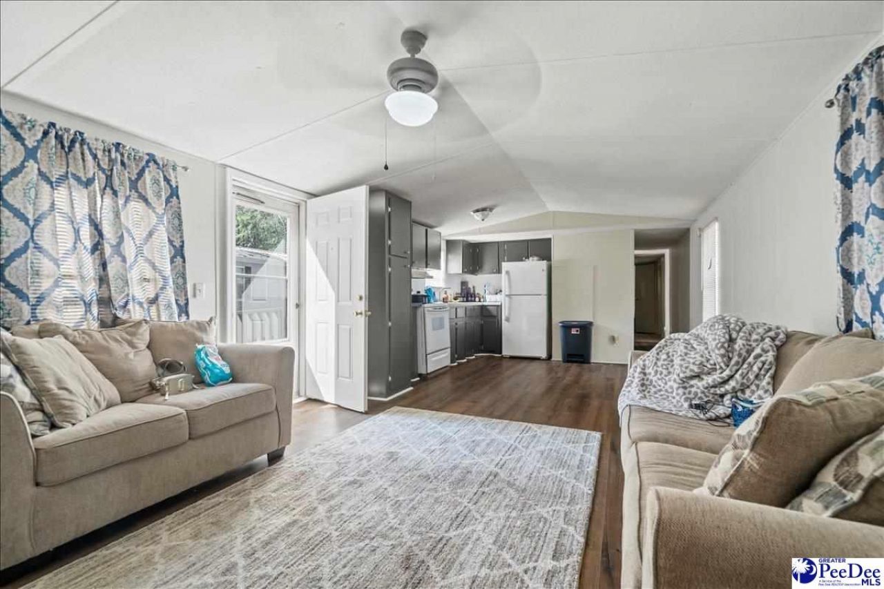 3103 Meadowbrook Dr Photo 8