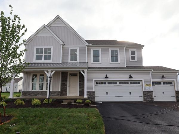 7359 Larkleaf Drive, Plain City, OH 43064