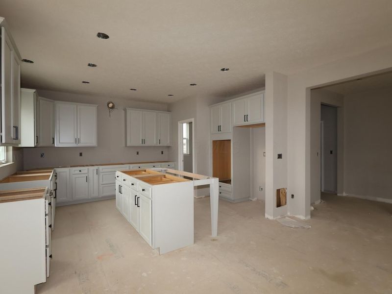 7359 Larkleaf Drive, Plain City, OH 43064 Photo 3